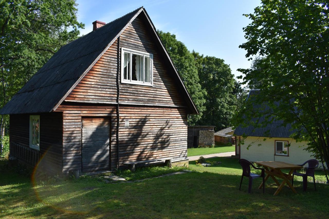 Joeniidu Holiday House Trolla Bagian luar foto