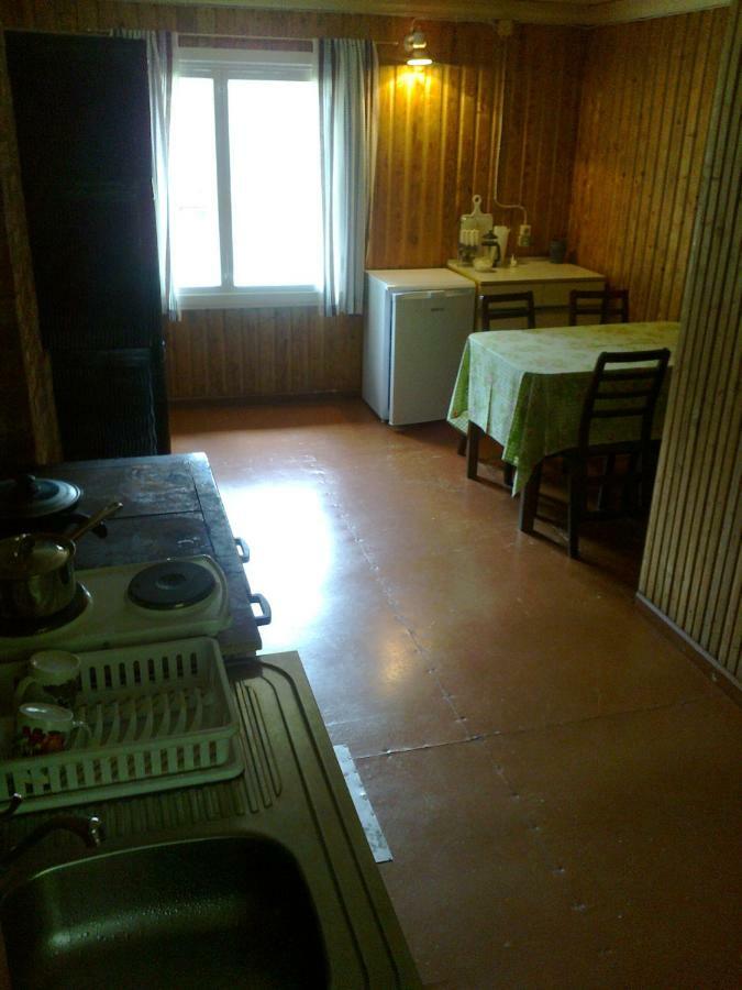 Joeniidu Holiday House Trolla Bagian luar foto